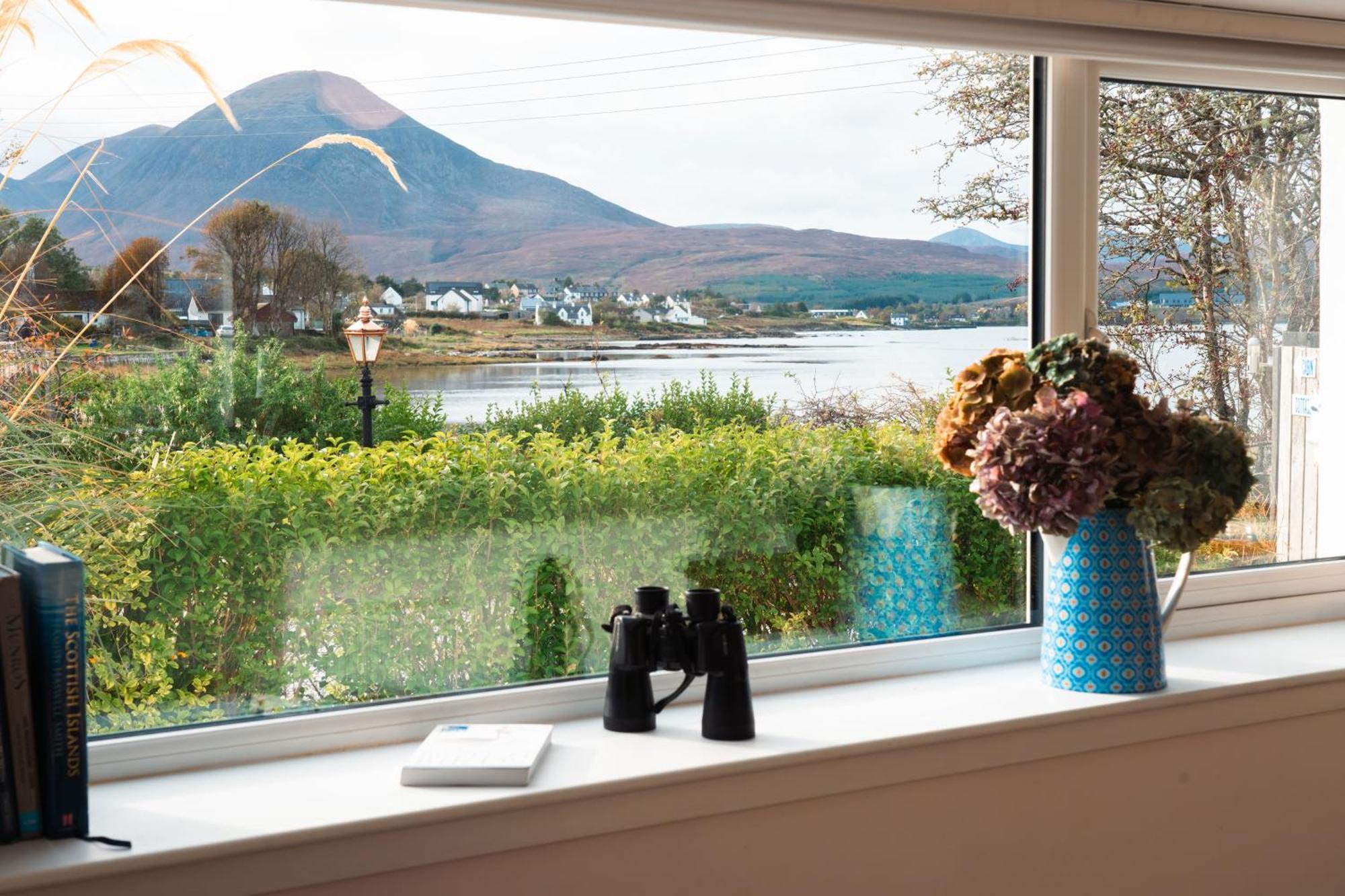 Waterside Cottage By The Sea - Broadford Broadford  Esterno foto